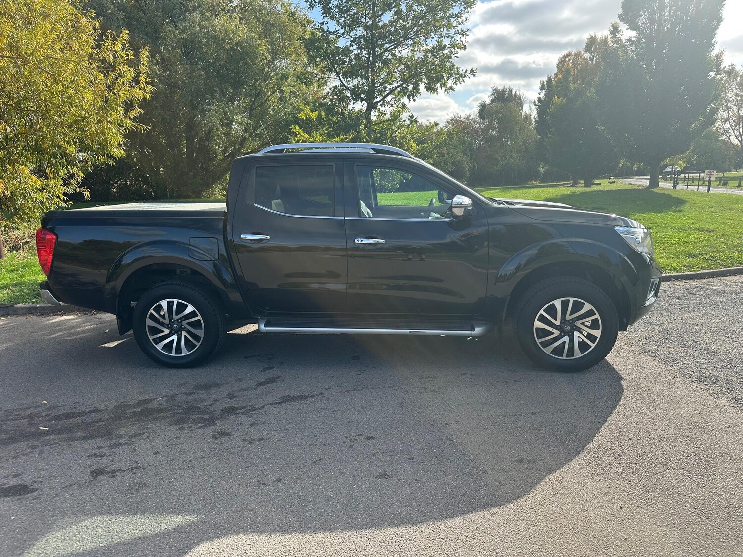 Used Nissan Navara 2018 for sale - 76378115: Photo 21