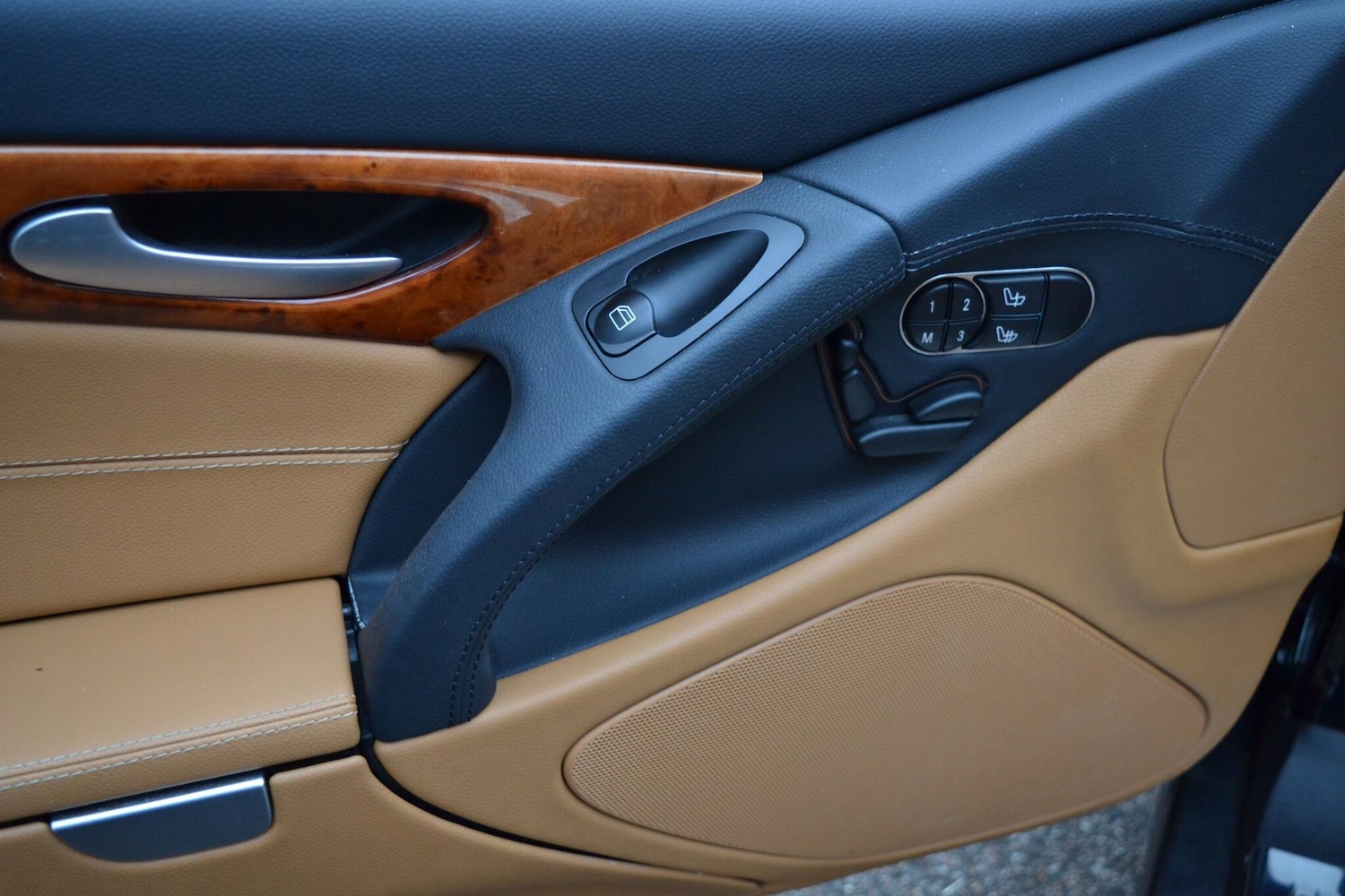 Used Mercedes-Benz SL 2008 for sale - 77066967: Photo 28