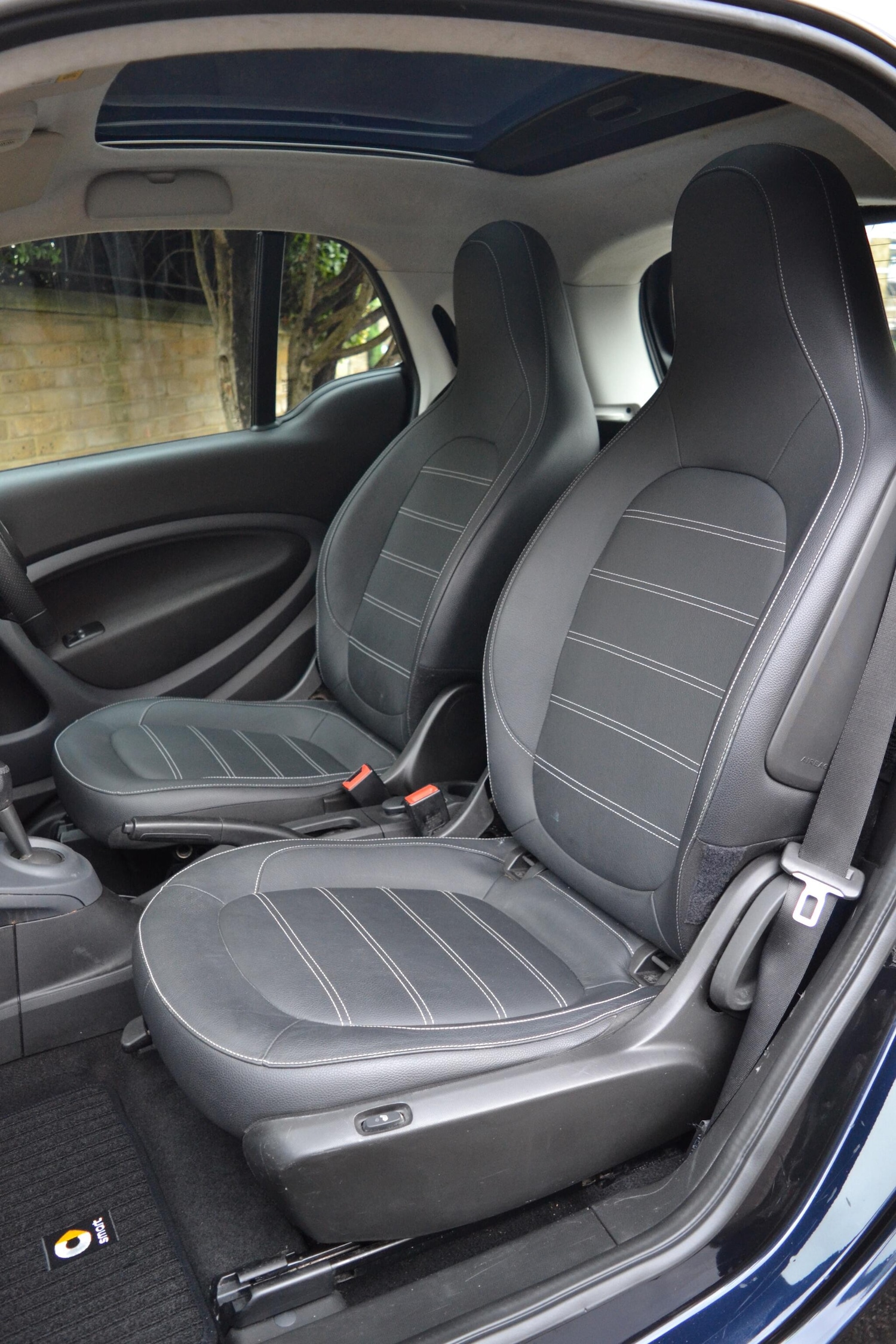 Used smart fortwo 2019 for sale - 76992717: Photo 42