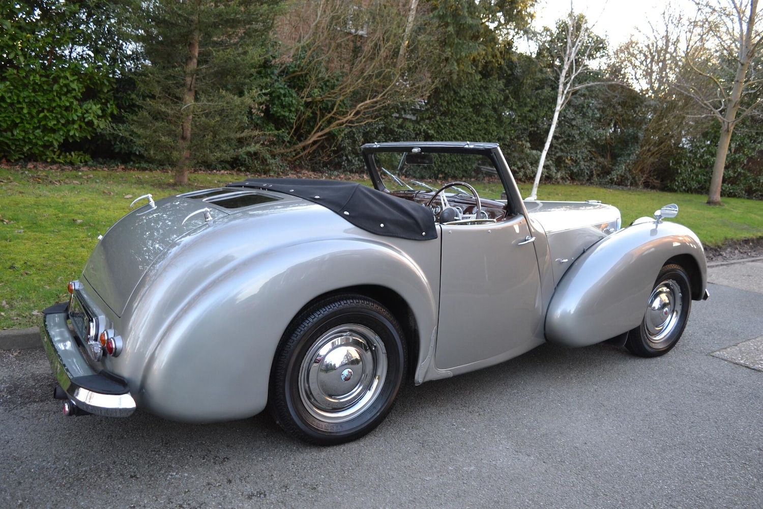 Used Triumph Roadster for sale - 77659137: Photo 2