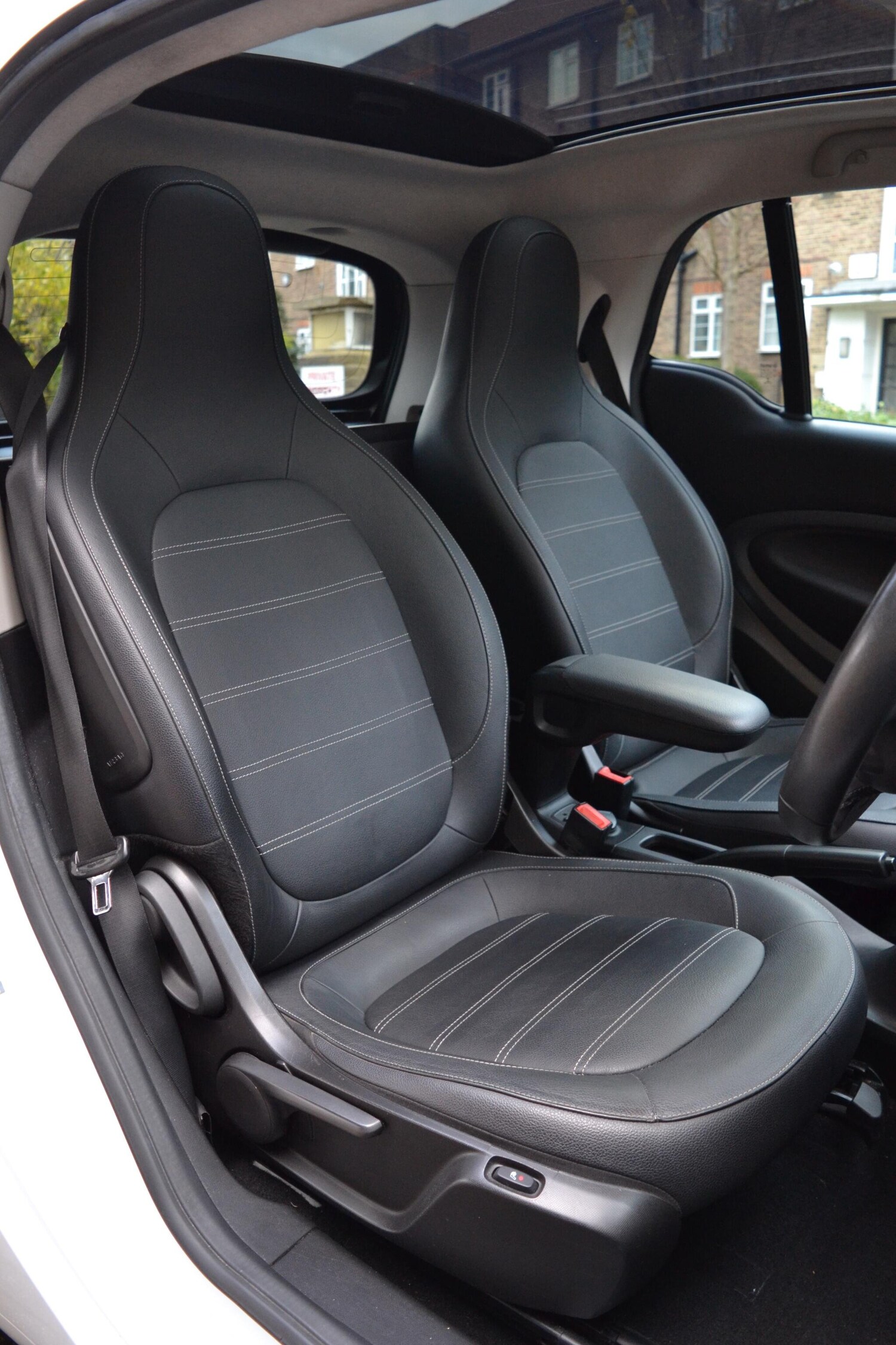 Used smart fortwo 2016 for sale - 76537638: Photo 43