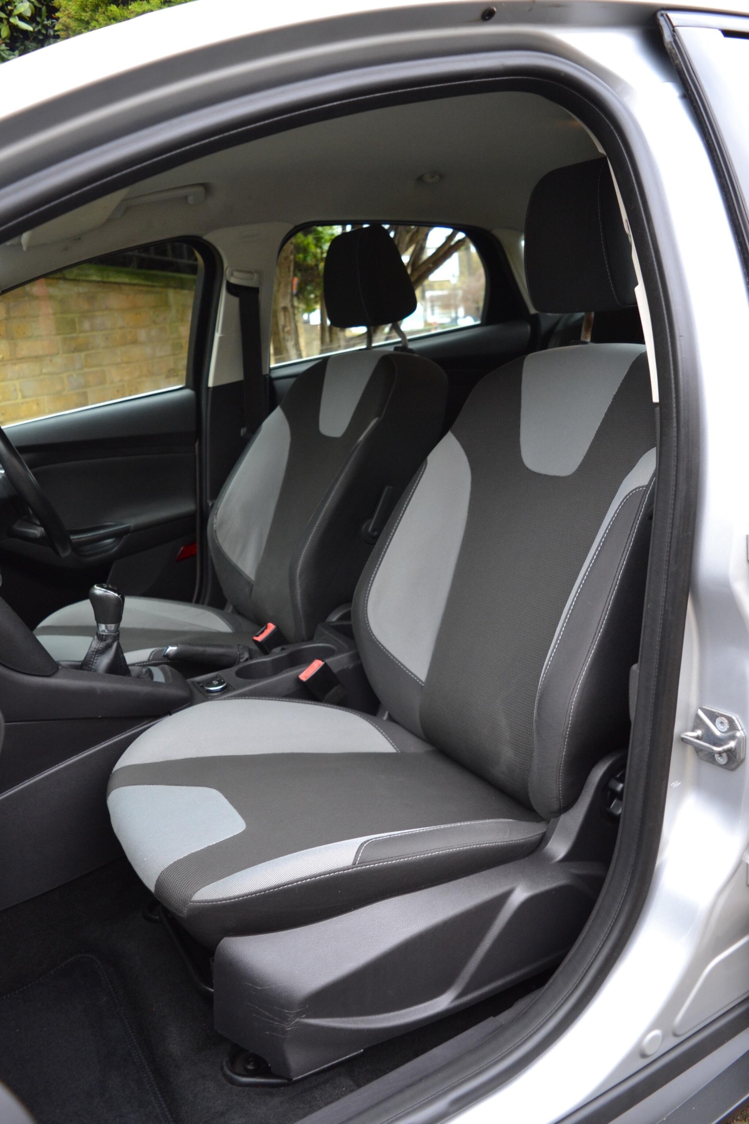 Used Ford Focus 2012 for sale - 77291266: Photo 19