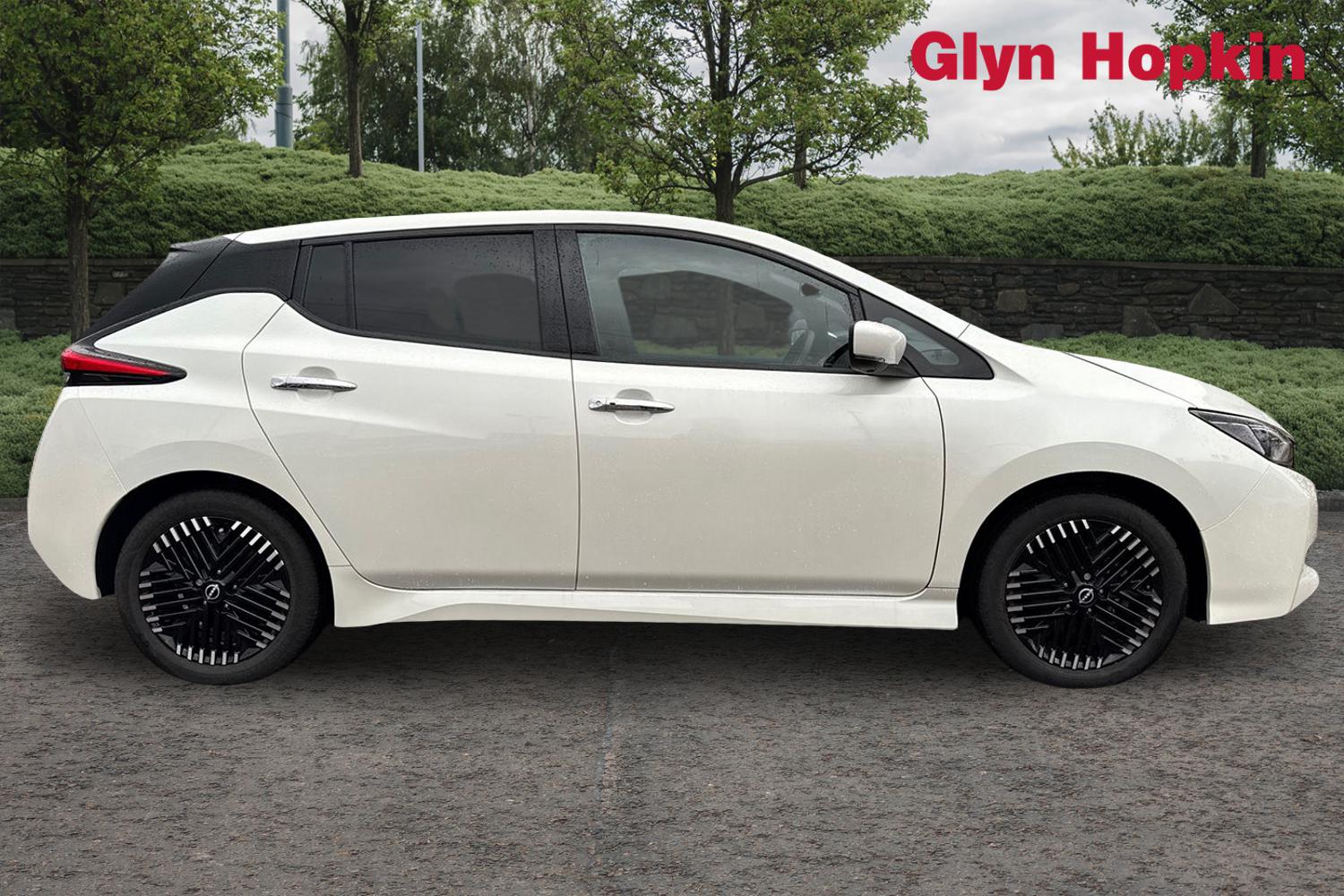 Used Nissan Leaf 2022 for sale - 77927363: Photo 2