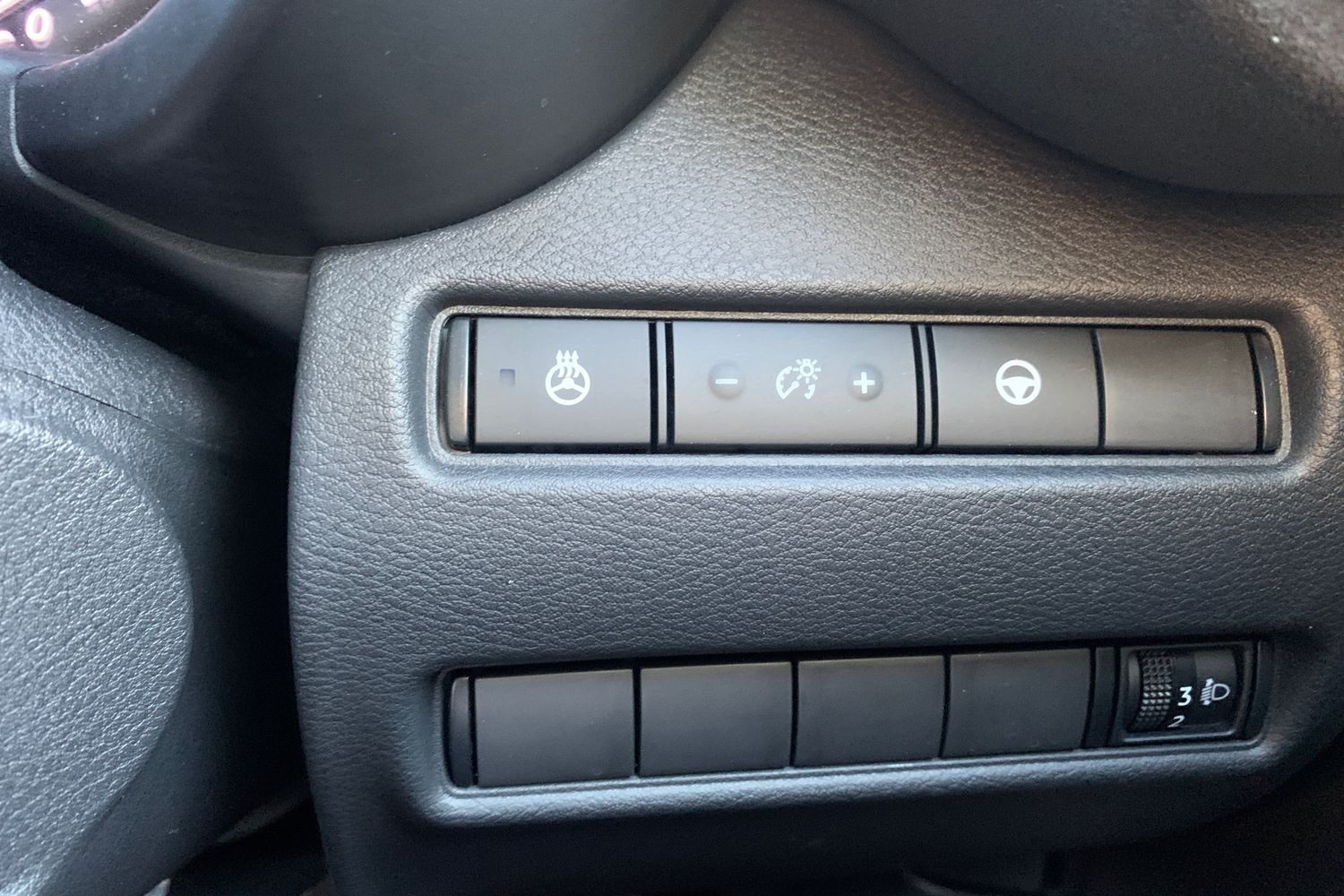 Used Nissan Juke 2023 for sale - 75775835: Photo 32