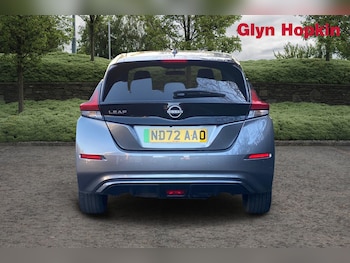 Used Nissan Leaf 2022 for sale - 77755667: Photo