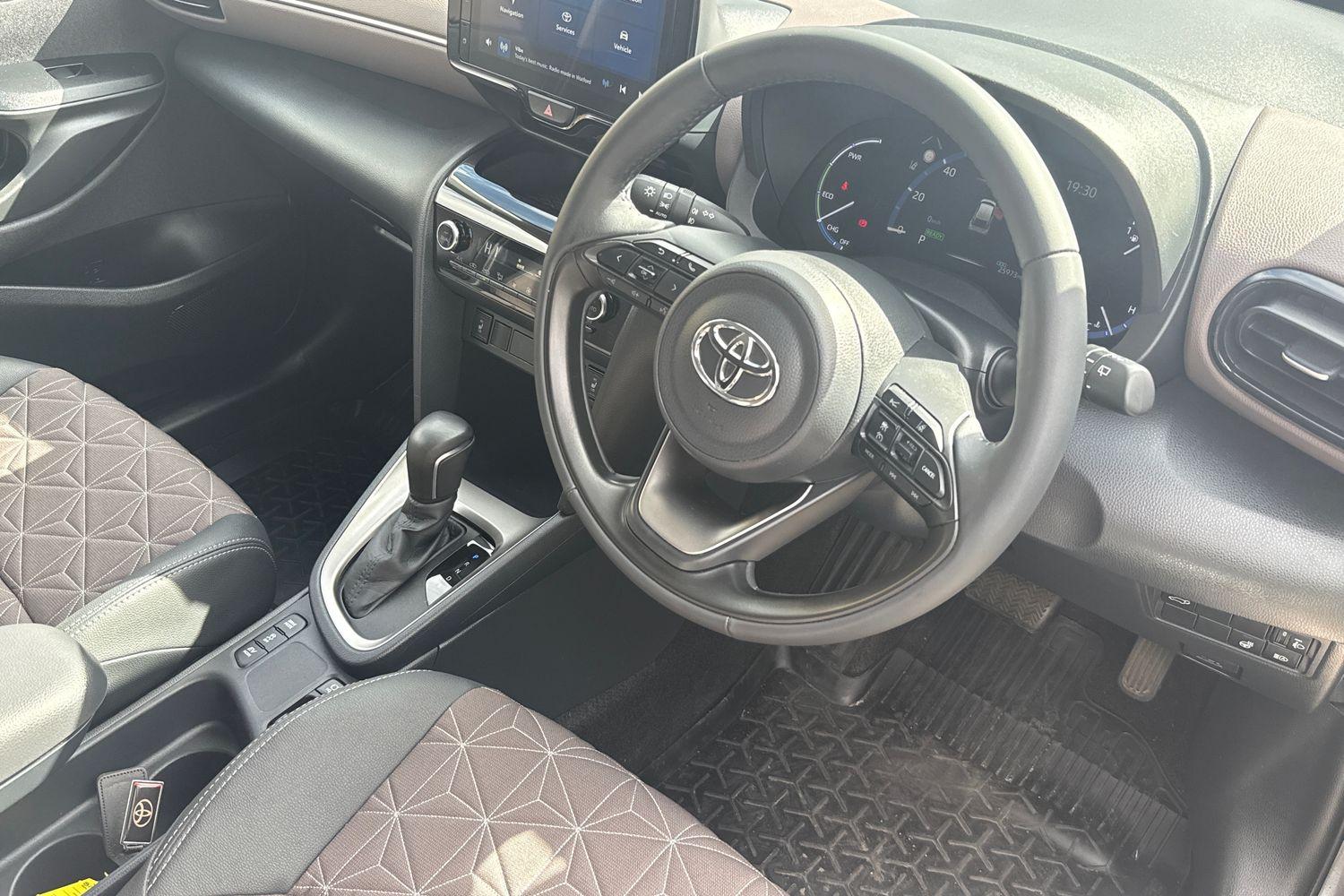 Used Toyota Yaris Cross 2023 for sale - 77648164: Photo 10