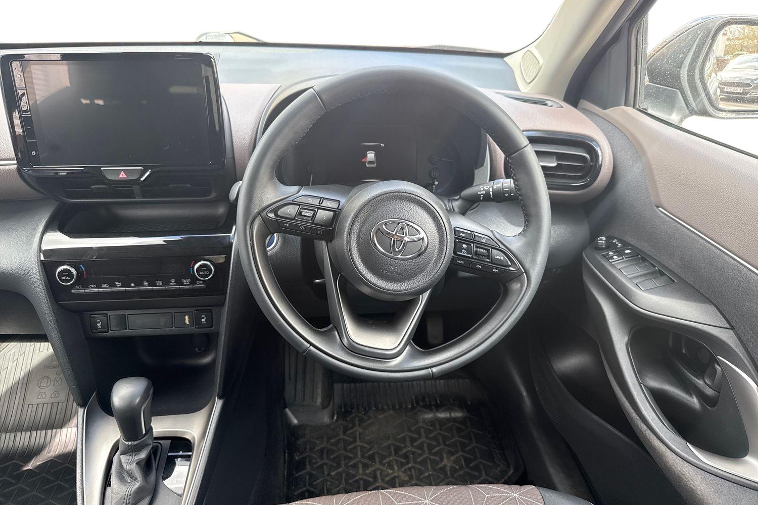 Used Toyota Yaris Cross 2023 for sale - 77648164: Photo 11
