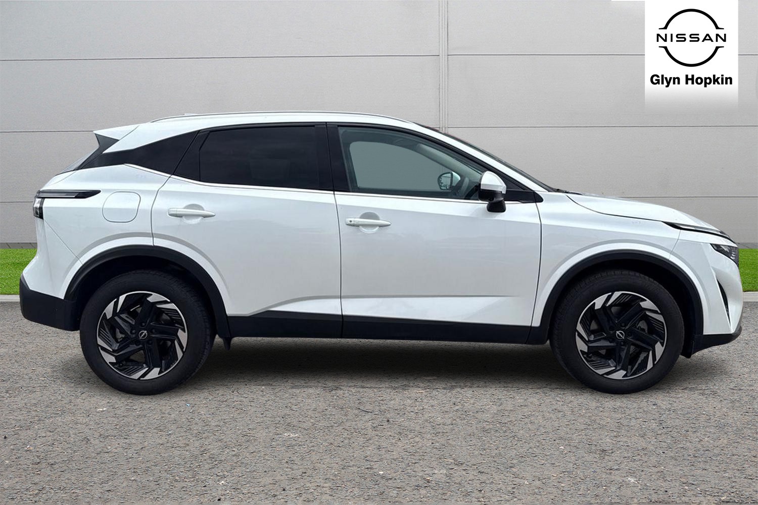 Used Nissan Qashqai 2024 for sale - 76868700: Photo 2