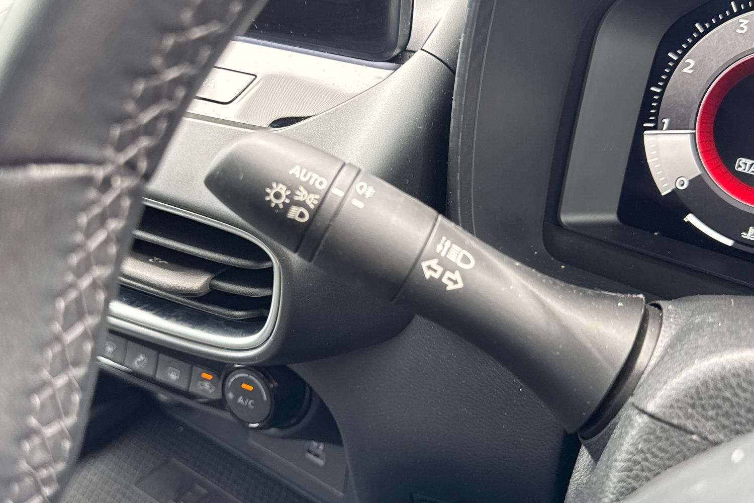 Used Nissan Juke 2024 for sale - 77347004: Photo 39