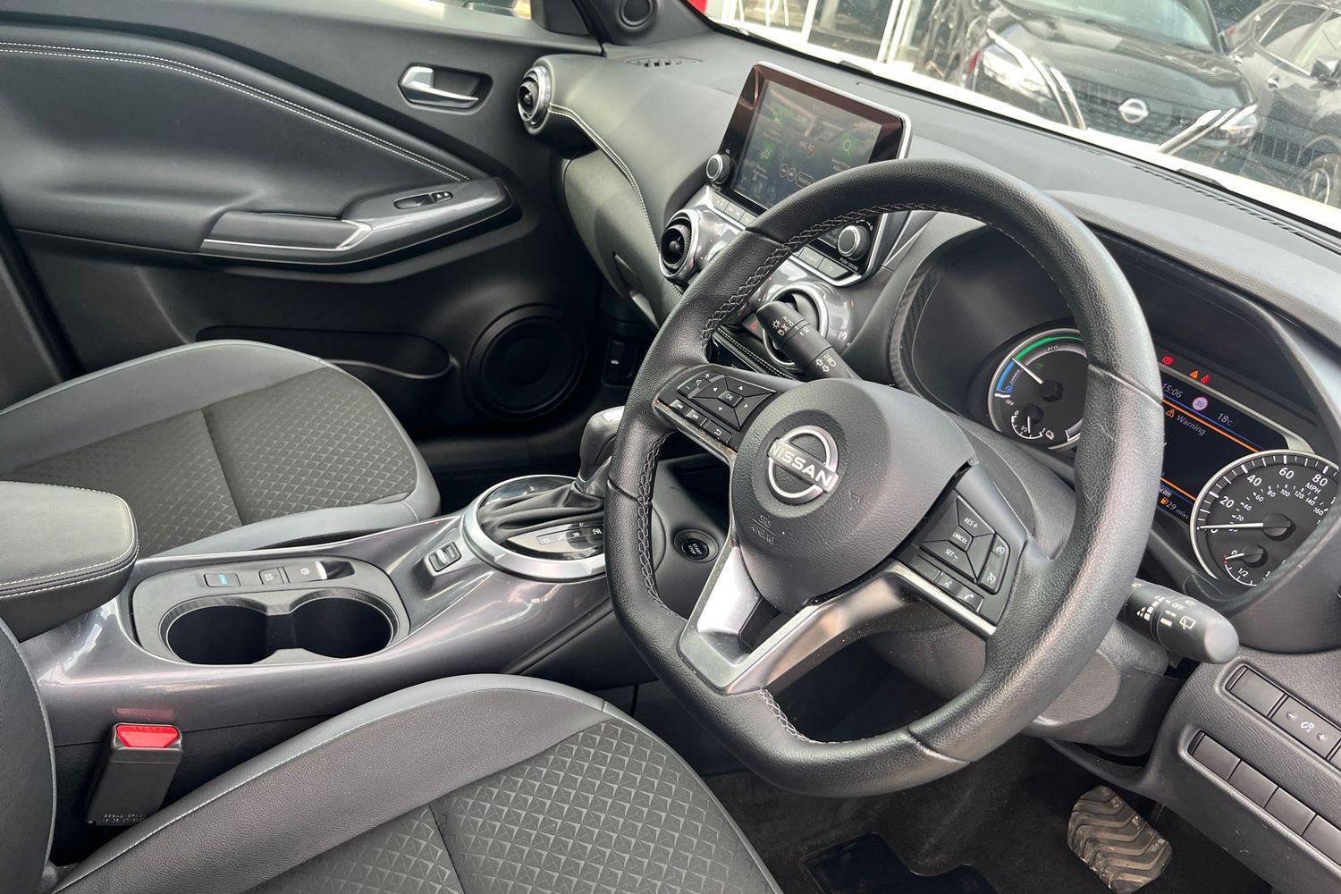 Used Nissan Juke 2023 for sale - 76015221: Photo 42