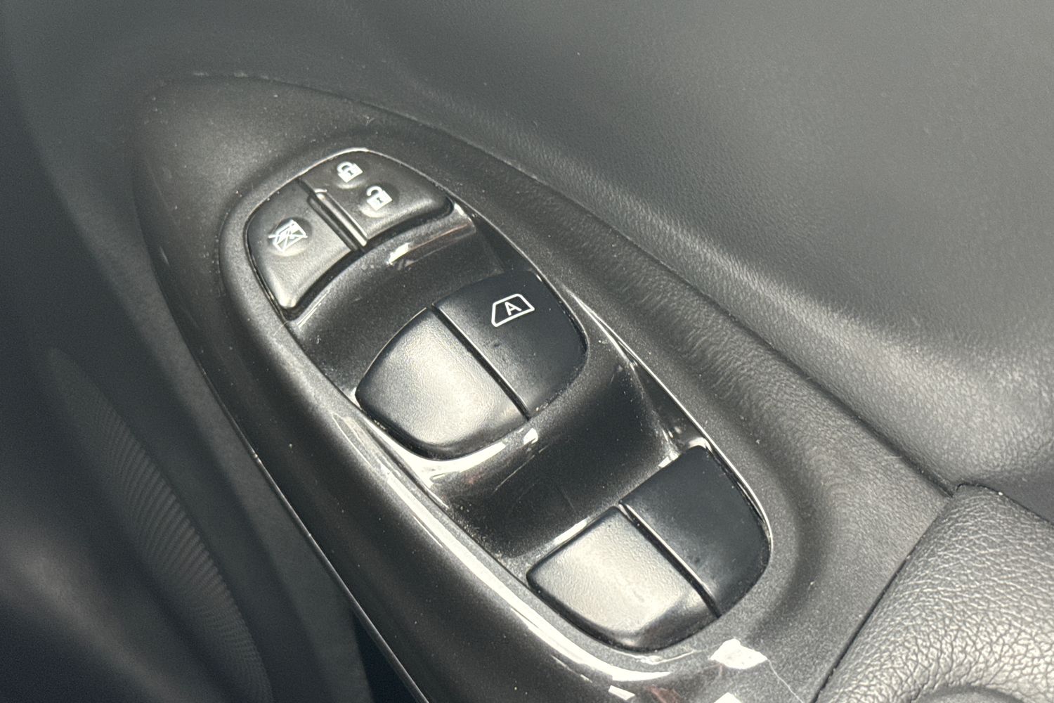 Used Nissan Juke 2018 for sale - 78165612: Photo 16