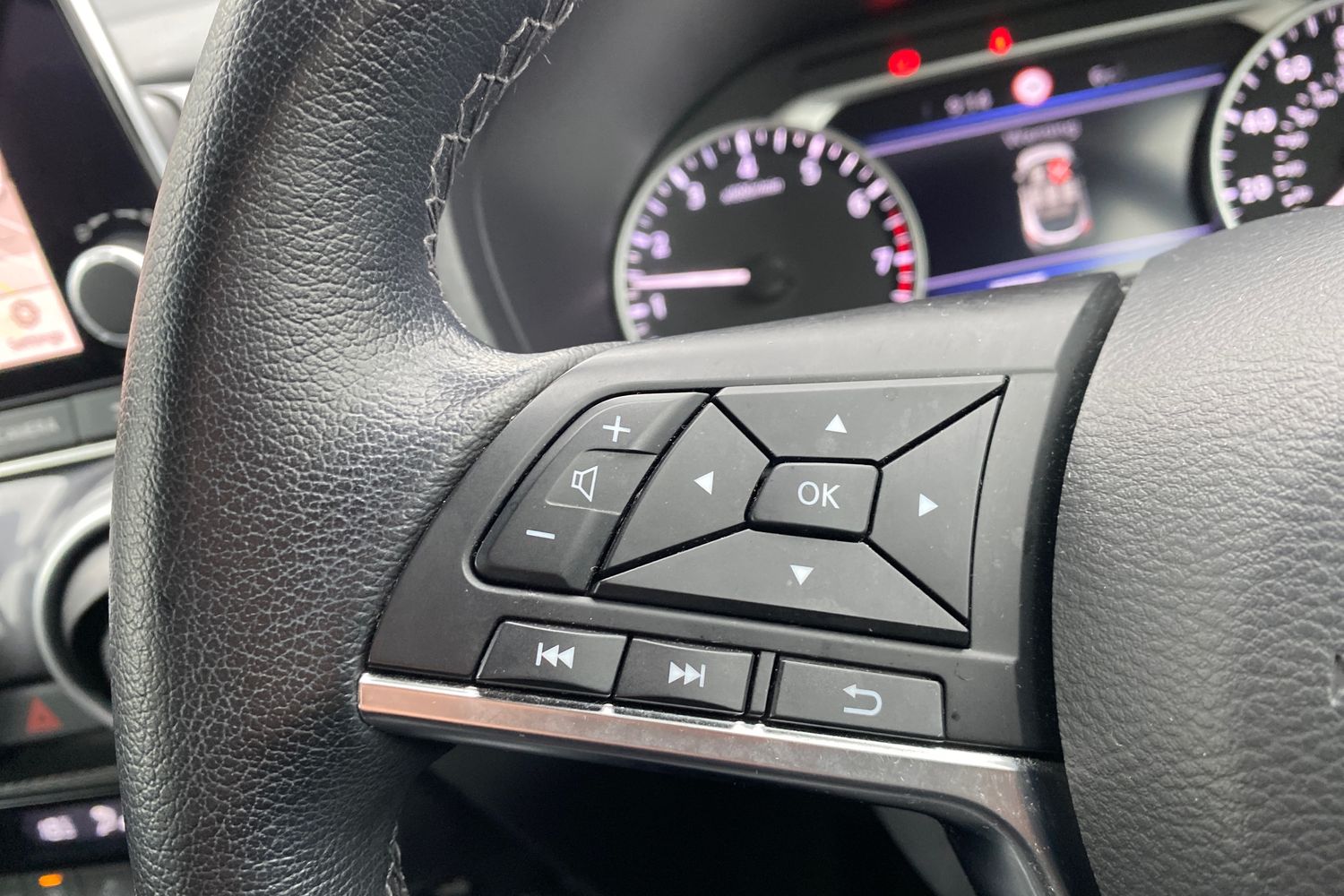 Used Nissan Juke 2023 for sale - 78128955: Photo 21