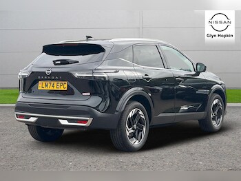 Used Nissan Qashqai 2024 for sale - 77740014: Photo