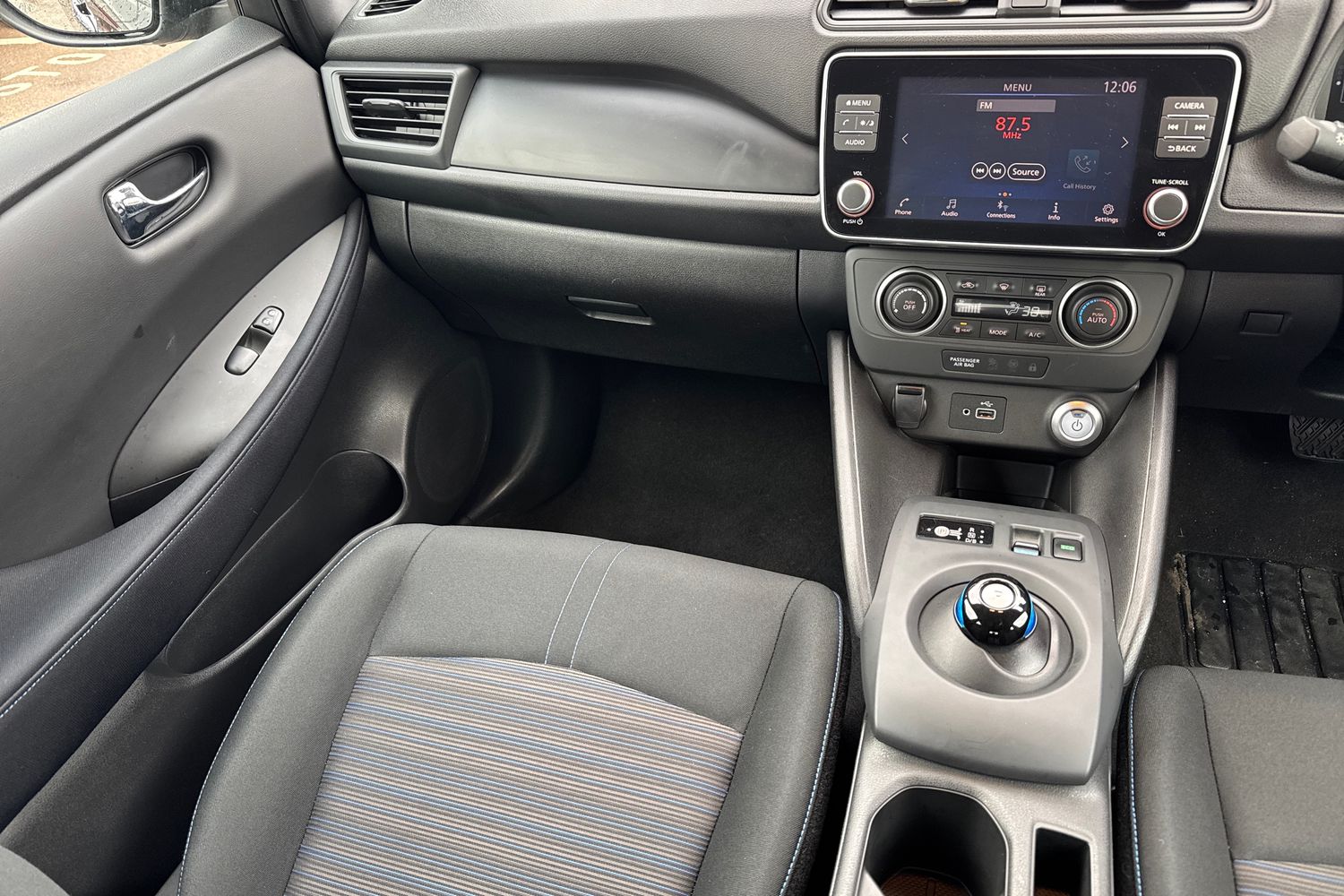 Used Nissan Leaf 2022 for sale - 76869492: Photo 14