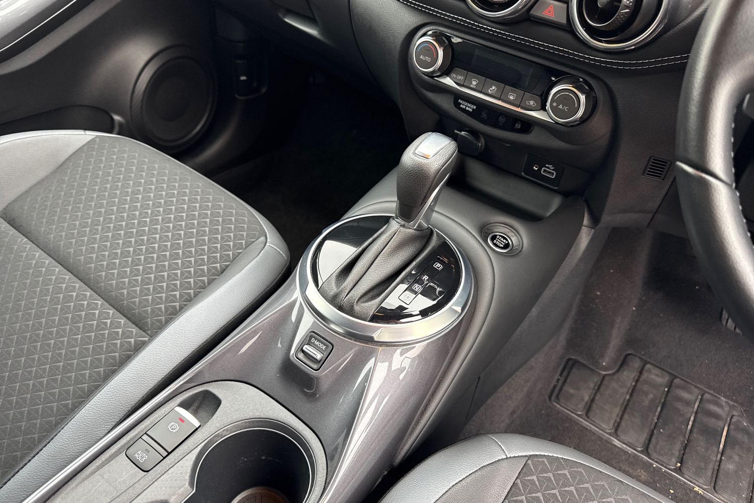 Used Nissan Juke 2023 for sale - 76434648: Photo 14