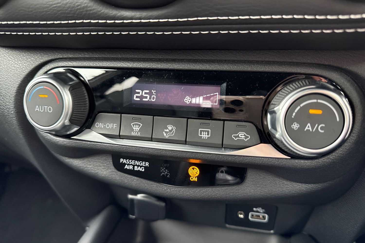 Used Nissan Juke 2023 for sale - 76434648: Photo 15