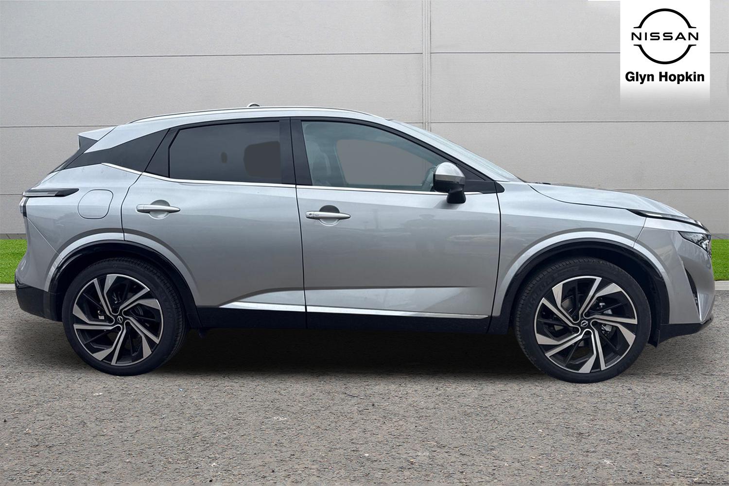 Used Nissan Qashqai 2025 for sale - 76868435: Photo 2