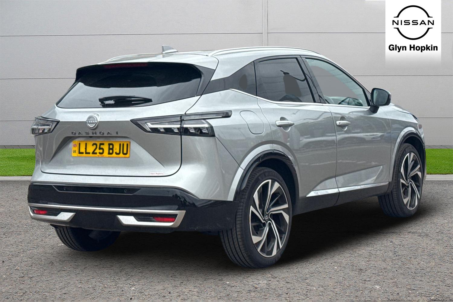 Used Nissan Qashqai 2025 for sale - 76868435: Photo 3