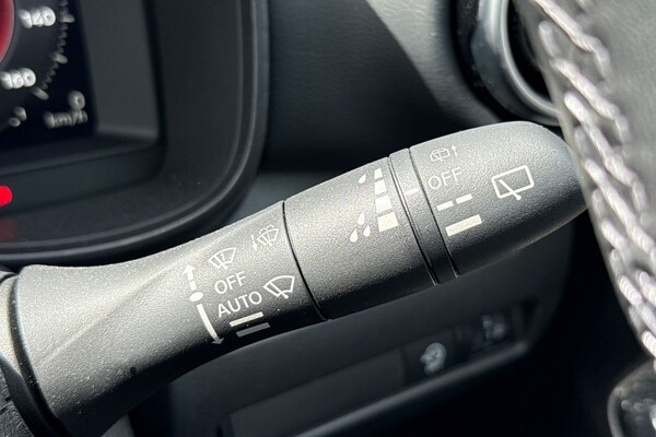 Used Nissan Juke 2025 for sale - 75393553: Photo 39