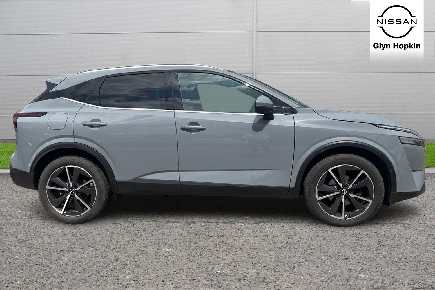 Used Nissan Qashqai 2023 for sale - 76130421: Photo 2