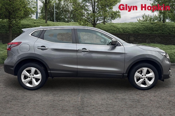 Used Nissan Qashqai 2019 for sale - 76328144: Photo 2