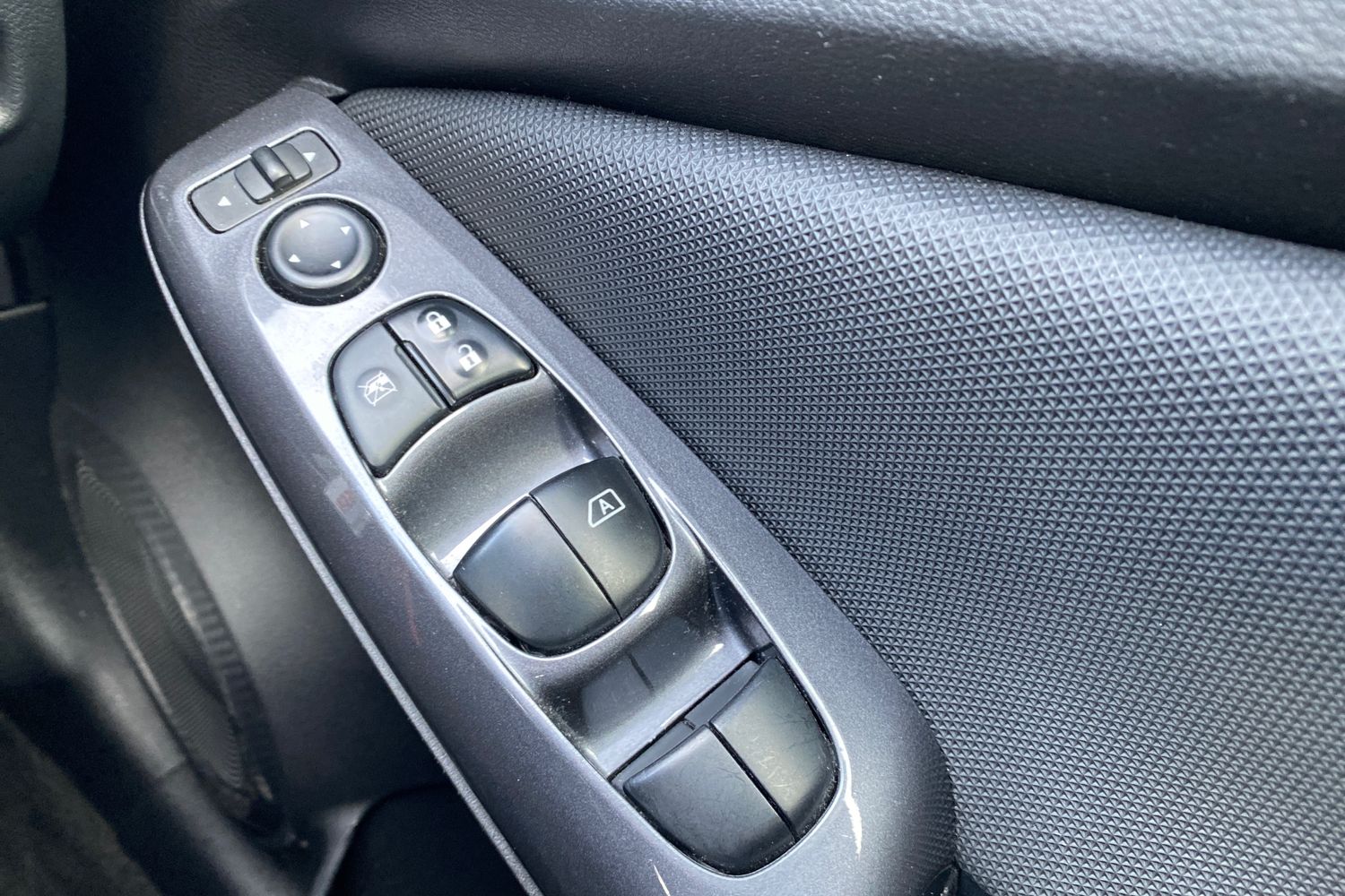 Used Nissan Juke 2022 for sale - 77965008: Photo 16