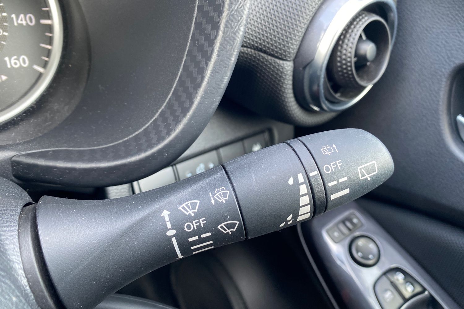 Used Nissan Juke 2022 for sale - 77965008: Photo 37