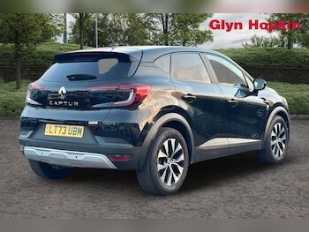 Used Renault Captur 2023 for sale - 77726174: Photo
