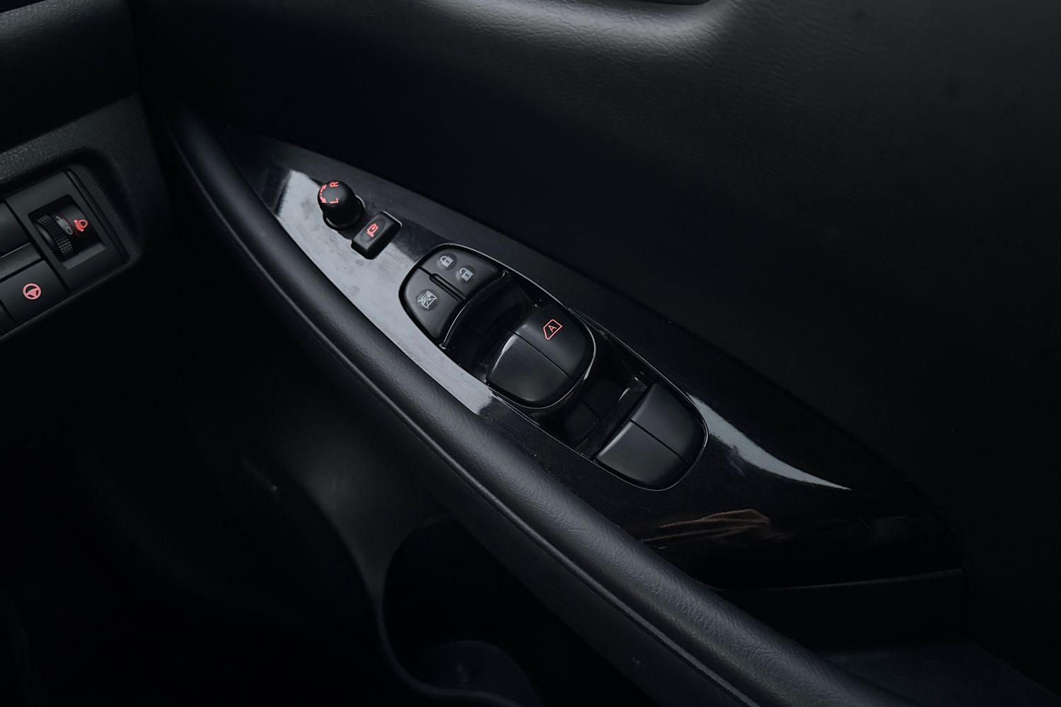 Used Nissan Leaf 2021 for sale - 77232126: Photo 16