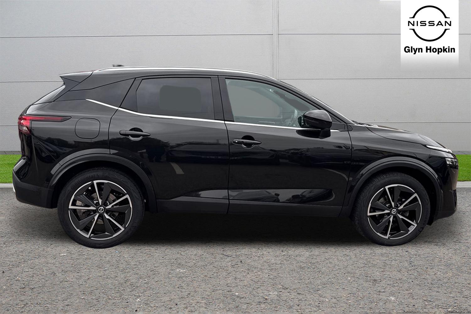 Used Nissan Qashqai 2022 for sale - 76870622: Photo 2