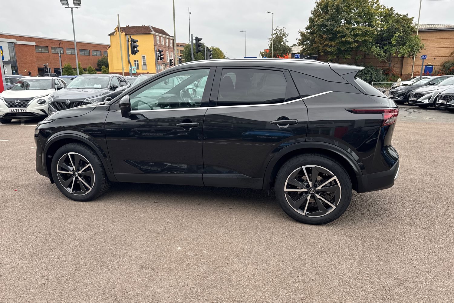 Used Nissan Qashqai 2022 for sale - 76870622: Photo 40