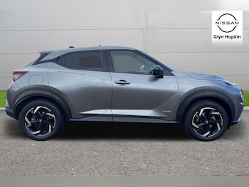 Used Nissan Juke 2023 for sale - 76332284: Photo 2