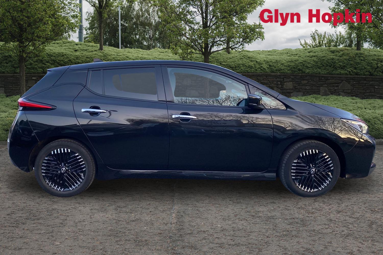 Used Nissan Leaf 2023 for sale - 77965003: Photo 2