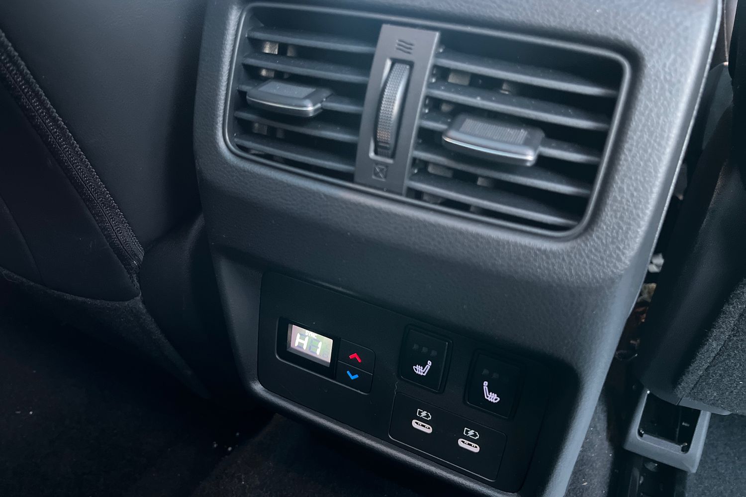 Used Nissan X-Trail 2025 for sale - 77092666: Photo 31