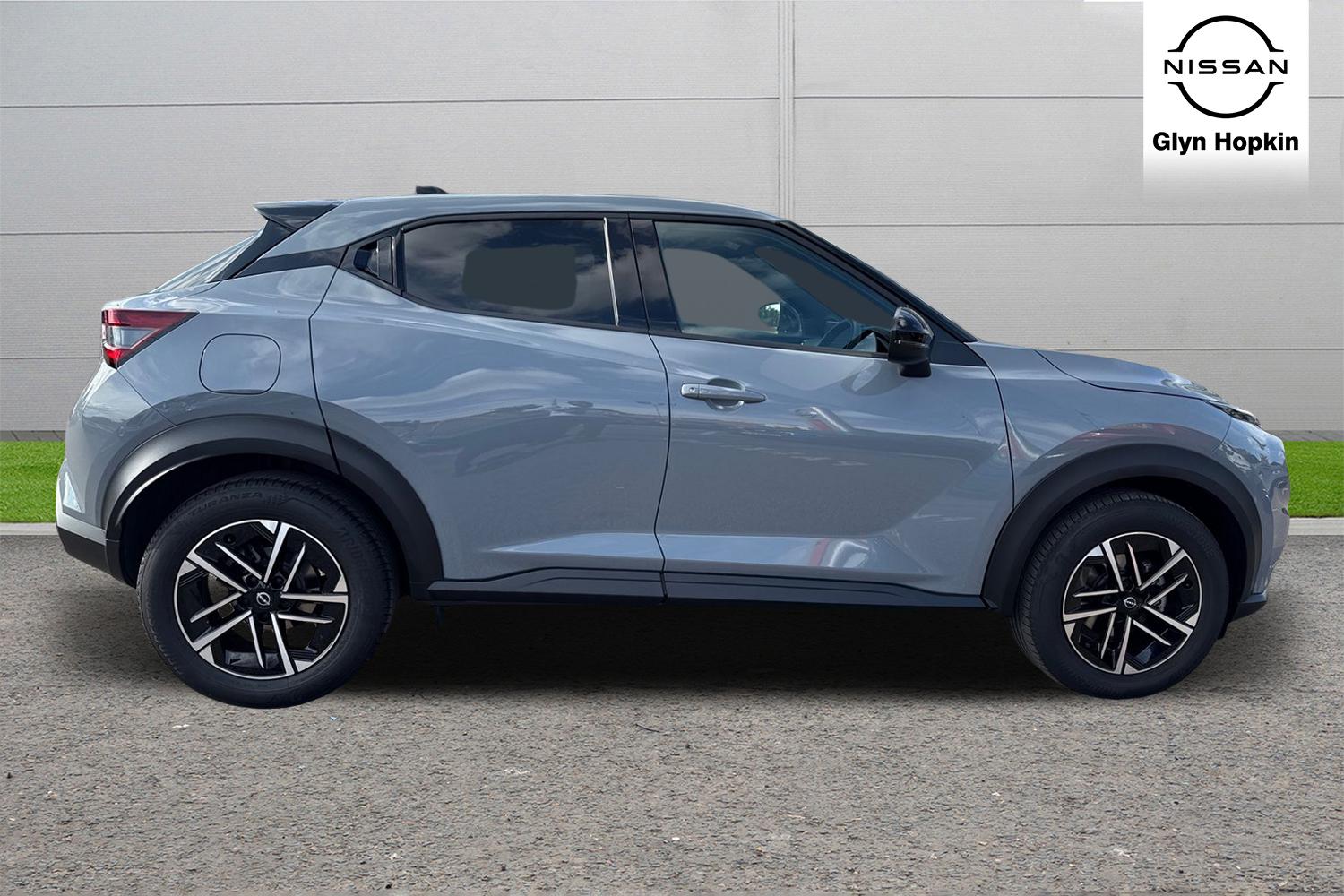 Used Nissan Juke 2024 for sale - 75916983: Photo 2