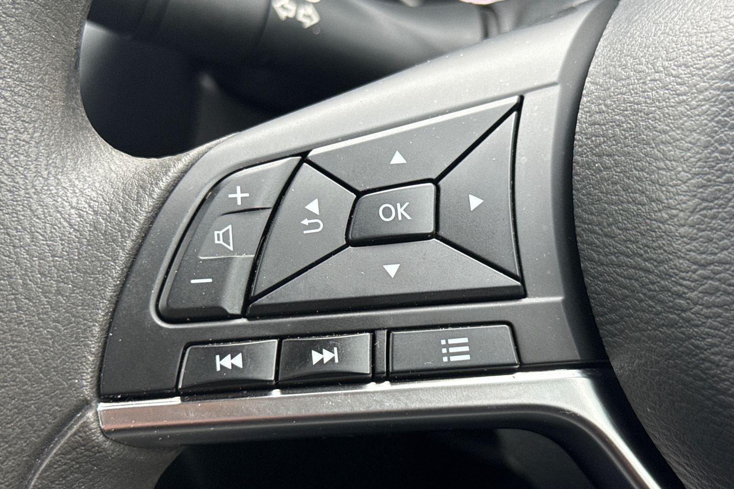 Used Nissan Juke 2024 for sale - 76008047: Photo 21