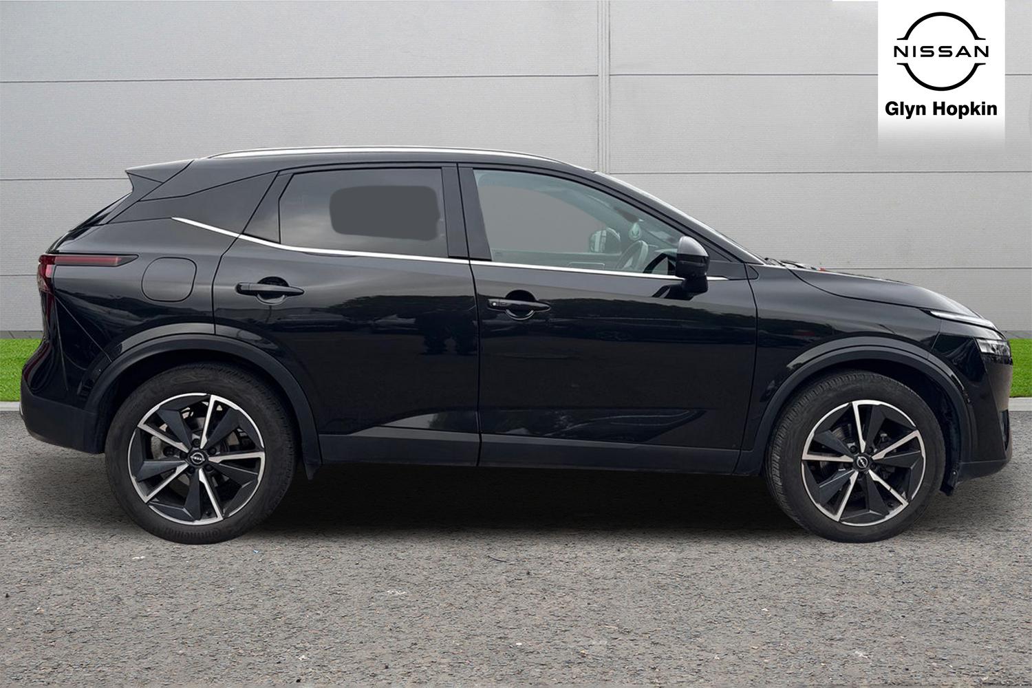 Used Nissan Qashqai 2022 for sale - 76868872: Photo 2