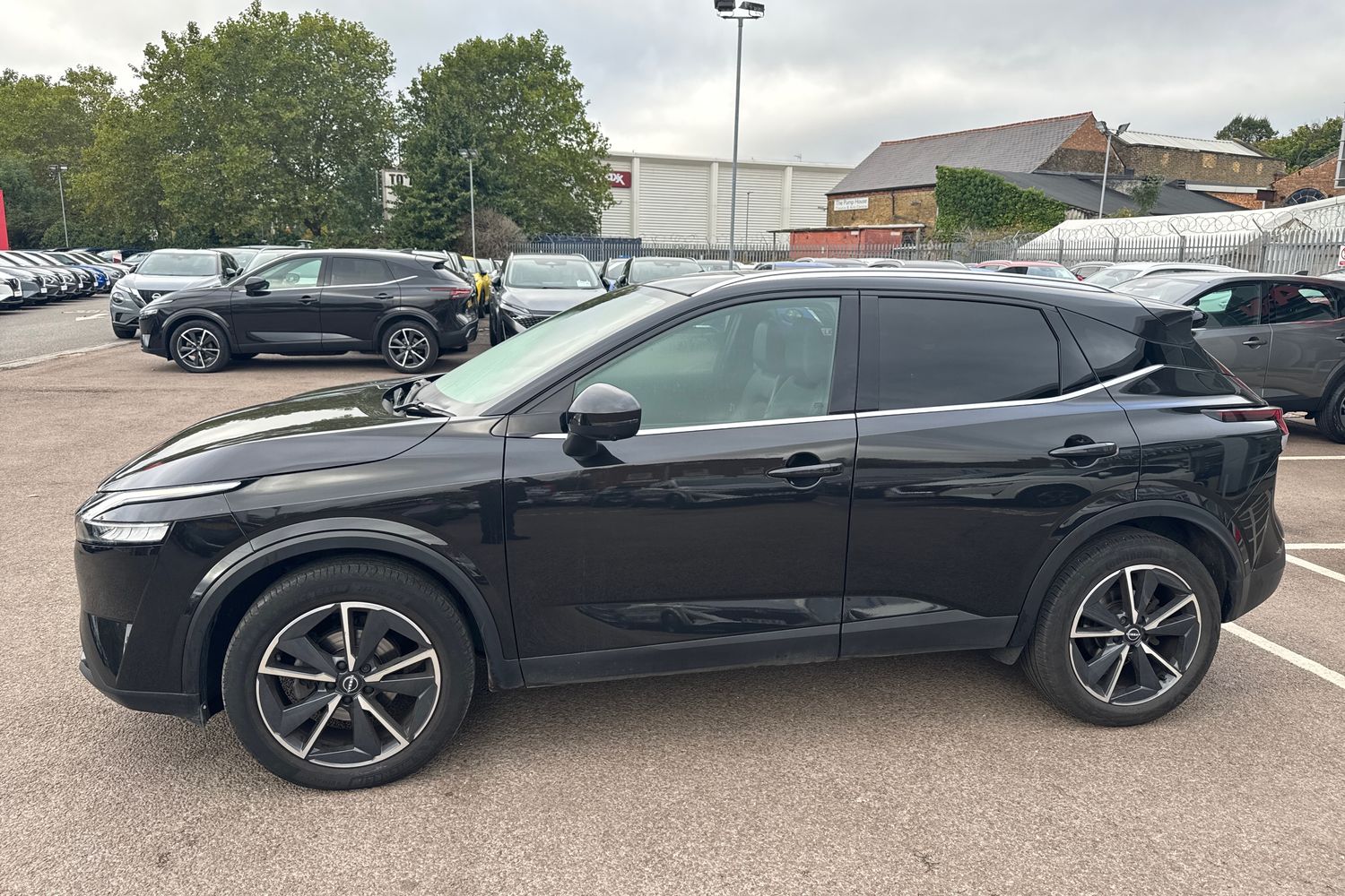 Used Nissan Qashqai 2022 for sale - 76868872: Photo 32