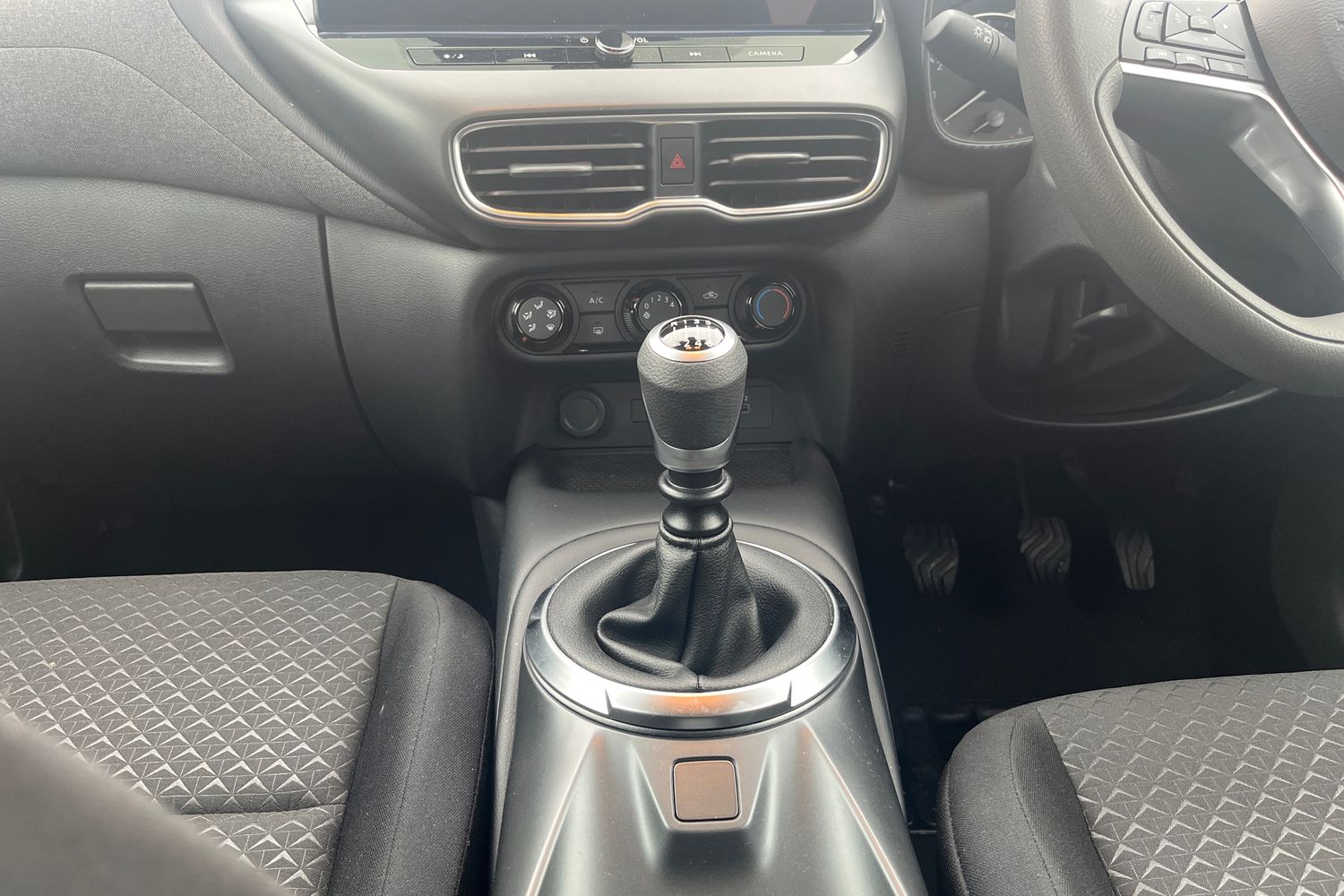 Used Nissan Juke 2024 for sale - 76410600: Photo 14