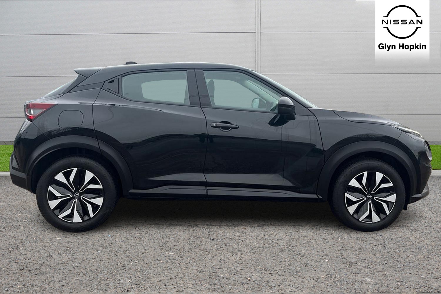 Used Nissan Juke 2024 for sale - 76410600: Photo 2
