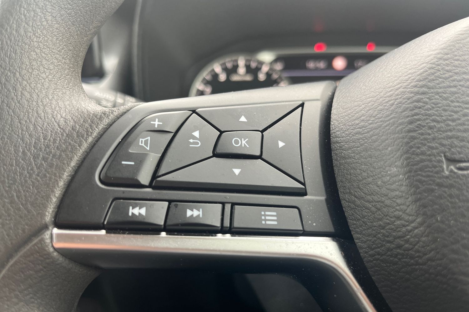 Used Nissan Juke 2024 for sale - 76410600: Photo 21