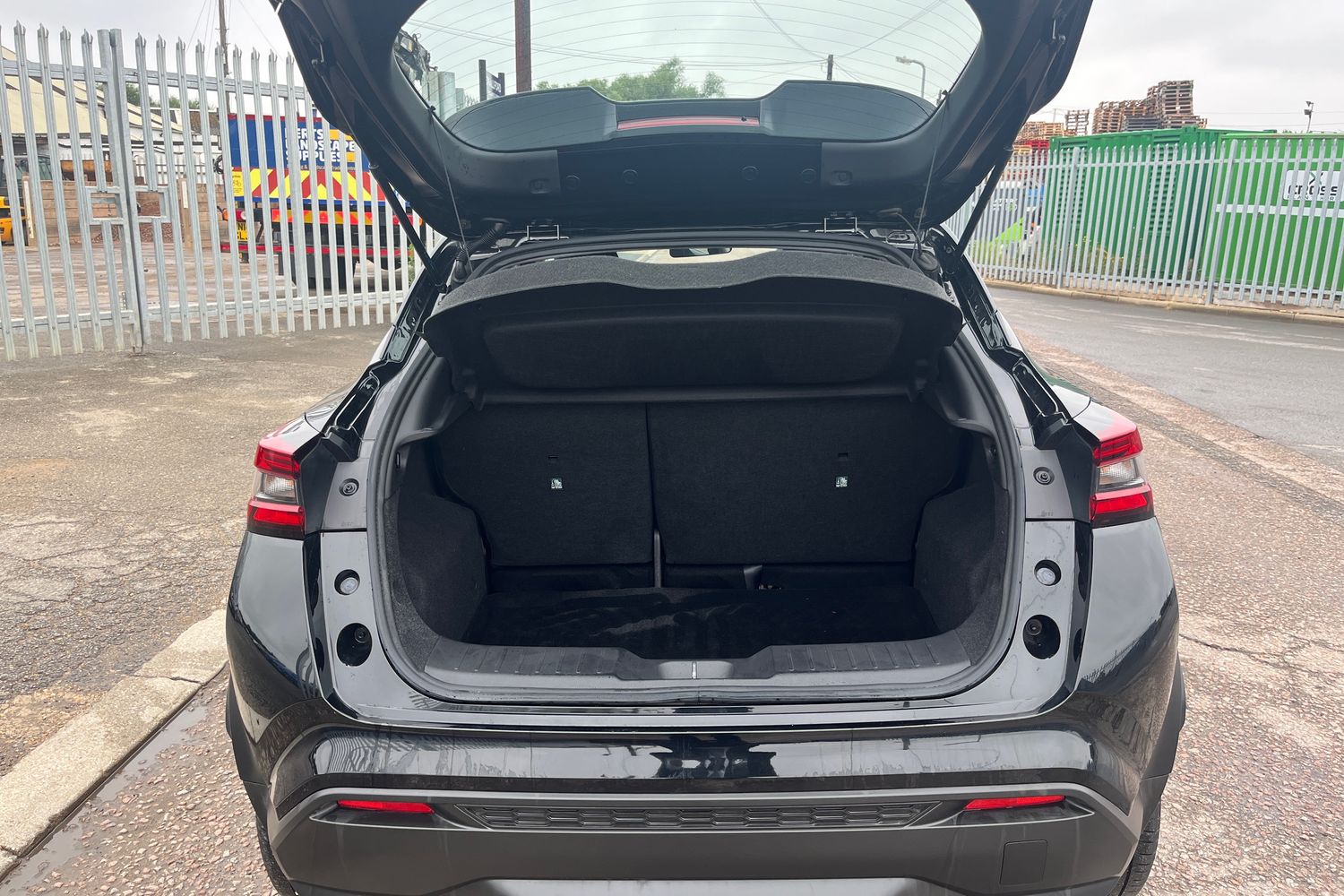 Used Nissan Juke 2024 for sale - 76410600: Photo 24