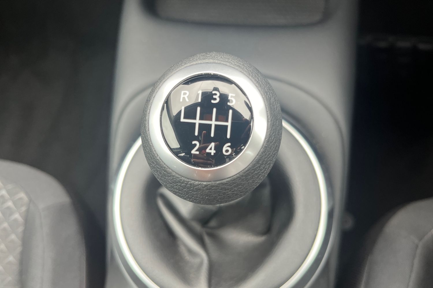 Used Nissan Juke 2024 for sale - 76410600: Photo 28