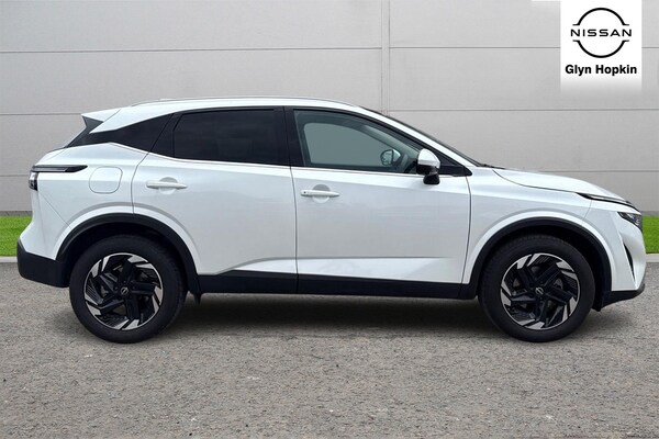 Used Nissan Qashqai 2024 for sale - 75404097: Photo 2