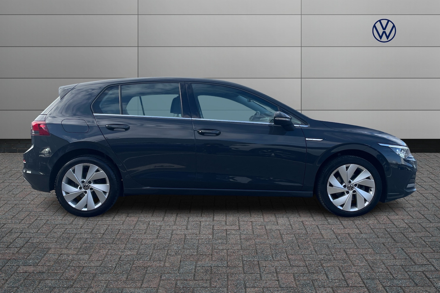 Used Volkswagen Golf 2020 for sale - 77280900: Photo 4