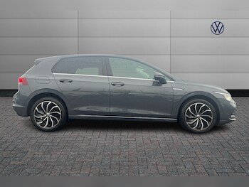 Used Volkswagen Golf 2023 for sale - 78443886: Photo