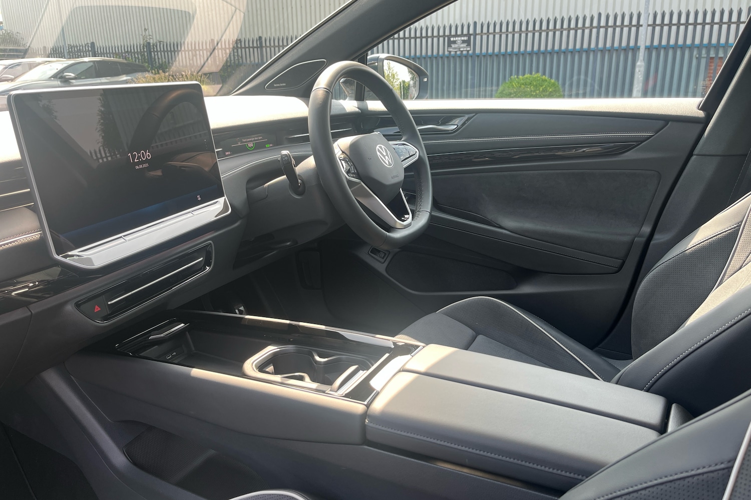 Used Volkswagen ID.7 2025 for sale - 76680410: Photo 2