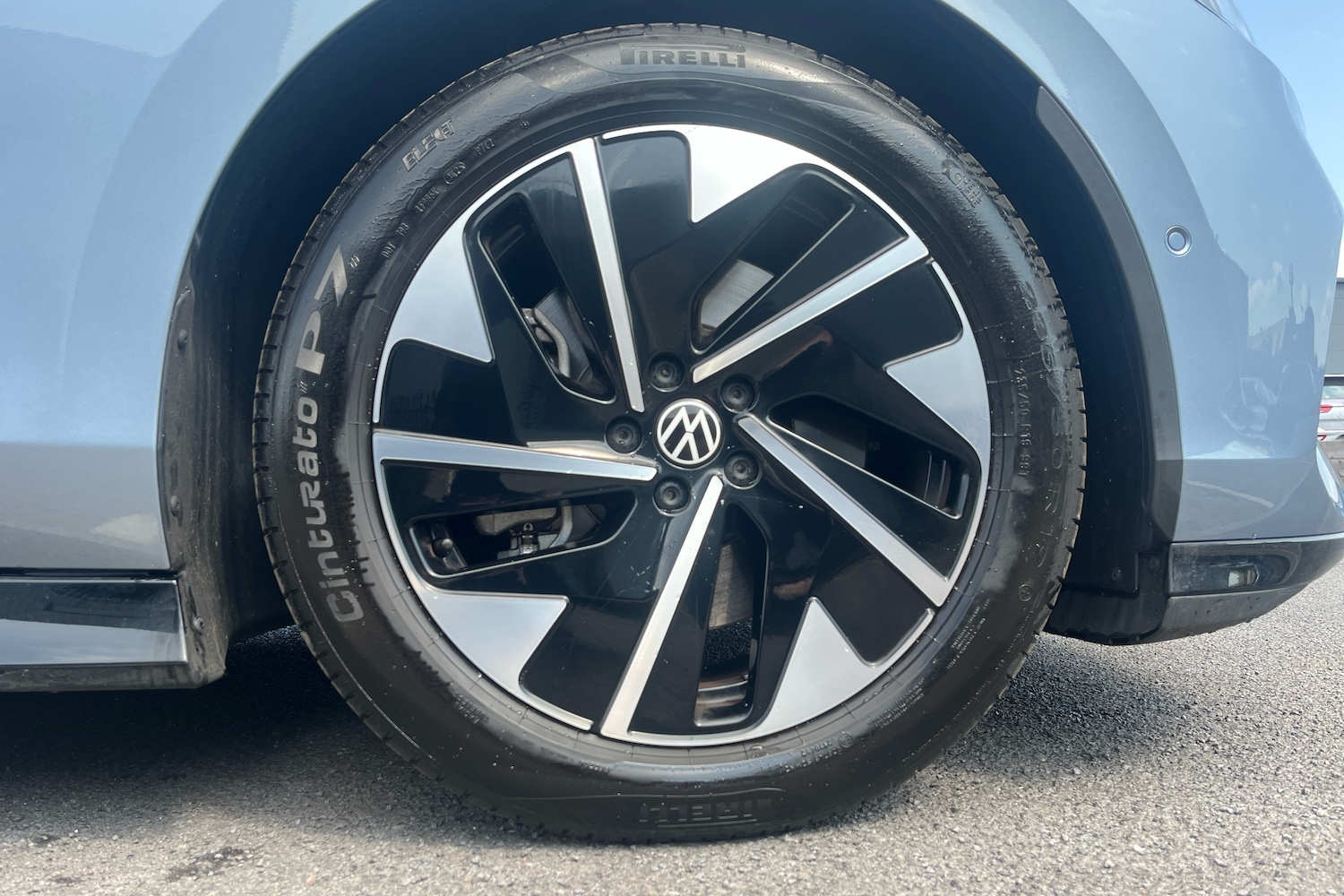 Used Volkswagen ID.7 2025 for sale - 76680410: Photo 5