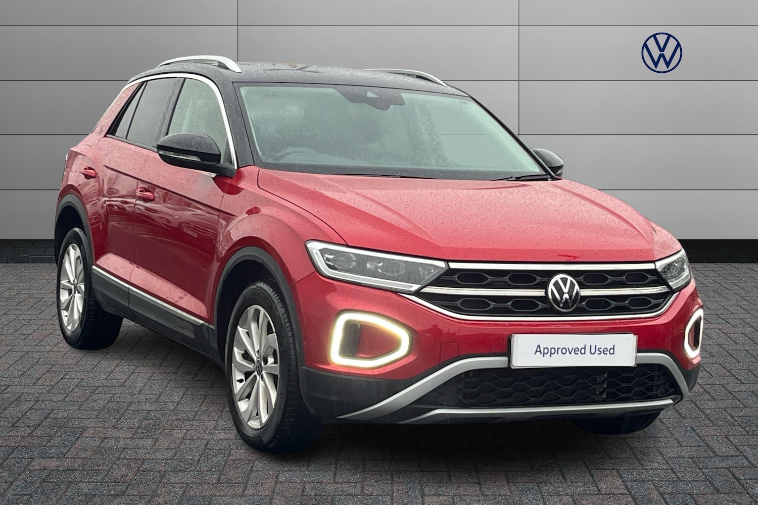 Used Volkswagen T-Roc 2022 for sale - 76674030: Photo 1