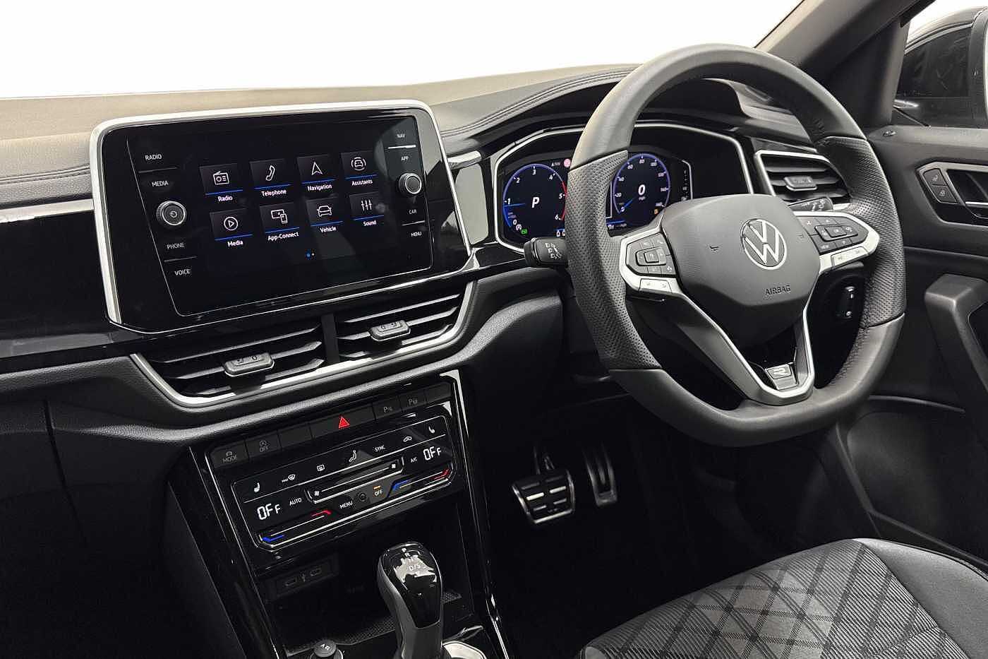 Used Volkswagen T-Roc 2025 for sale - 77927078: Photo 2